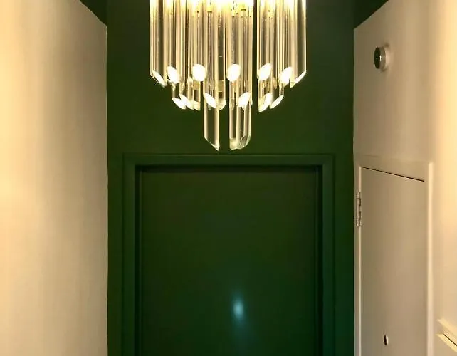 Апартаменты Modern Center *